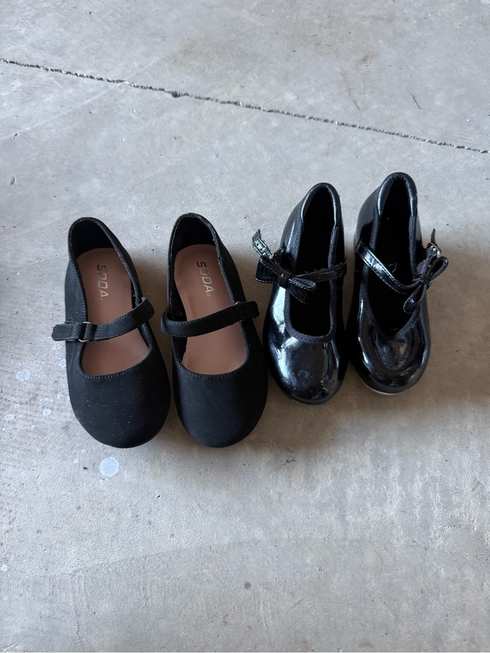 SODA Kids Black Mary Jane Shoes - Classic School & Dress Flats | both size 10